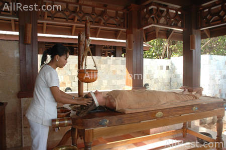 Olhuveli Beach & Spa Resort 20